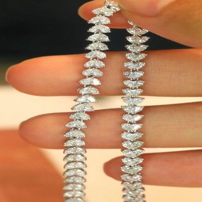 Bracelet de tennis personnalisable de 18K avec diamant de laboratoire et goutte d'eau de diamant