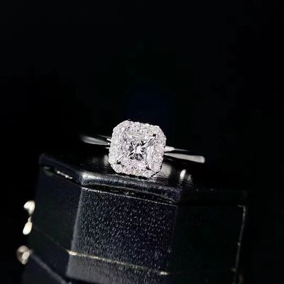 Personnalisation Réduction pour une durée limitée 18K Diamants de laboratoire Carré Diamant Ring FL Clarité