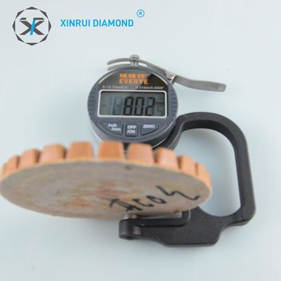 Pad de polissage de diamant Xinrui pour le polissage de marbre mode de travail humide et sec personnalisation